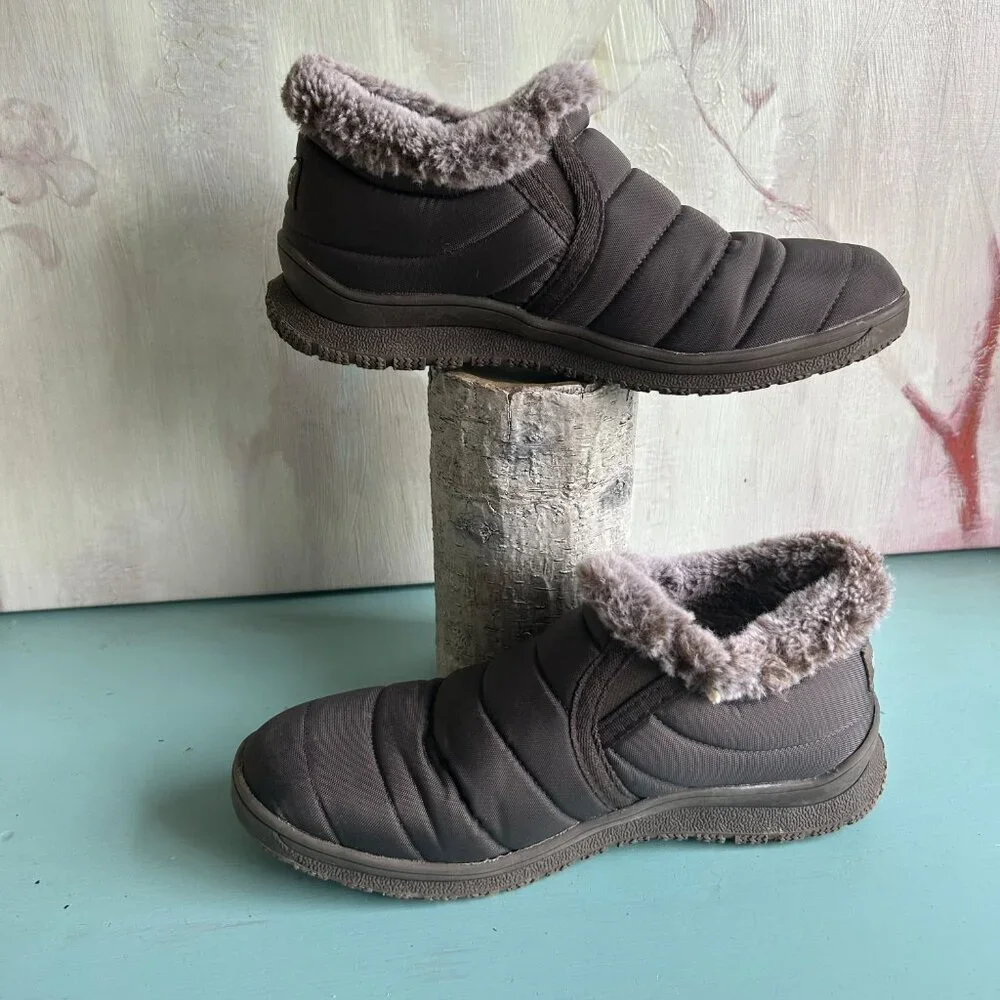 Minnetonka Timpson Tulsa Slip-On Snowshoes Low Tops Women's Size 9 Fur Lined